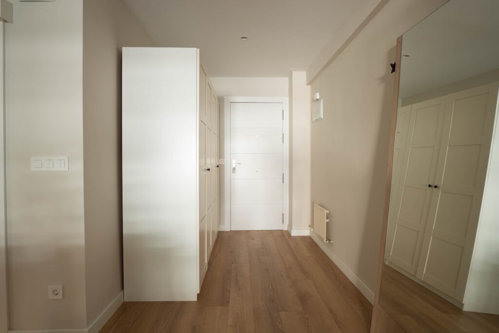 suelo porcelanico imitacion madera