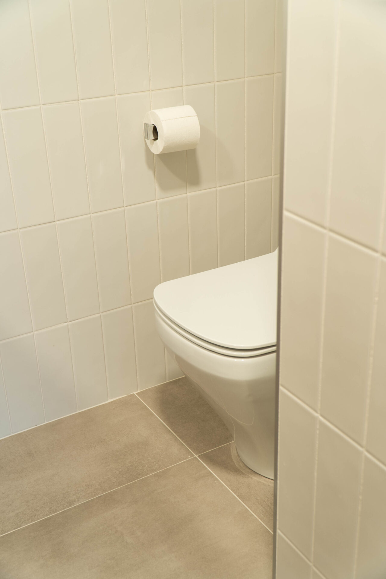 Reforma integral con divisiones de vidrio